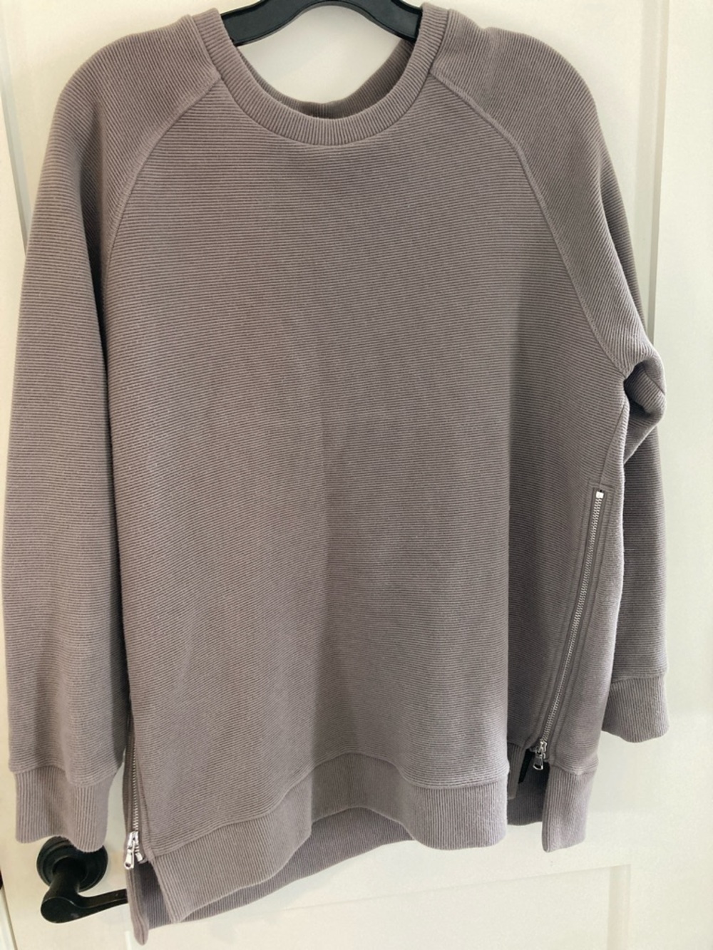 Varley Ribbed Crewneck Sweatshirt in Taupe Gray